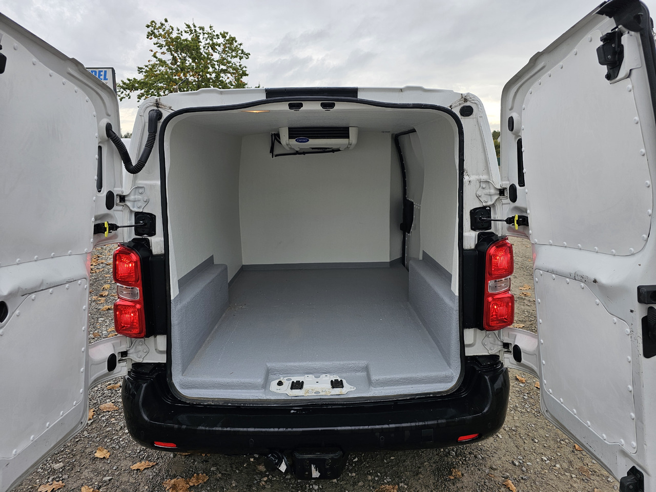 Citroen JUMPY CHLODNIA MROZNIA CARRIER+230V KLIMA NAVI EURO6 - Refrigerated van: picture 1 Citroen JUMPY CHLODNIA MROZNIA CARRIER+230V KLIMA NAVI EURO6 - Refrigerated van: picture 1