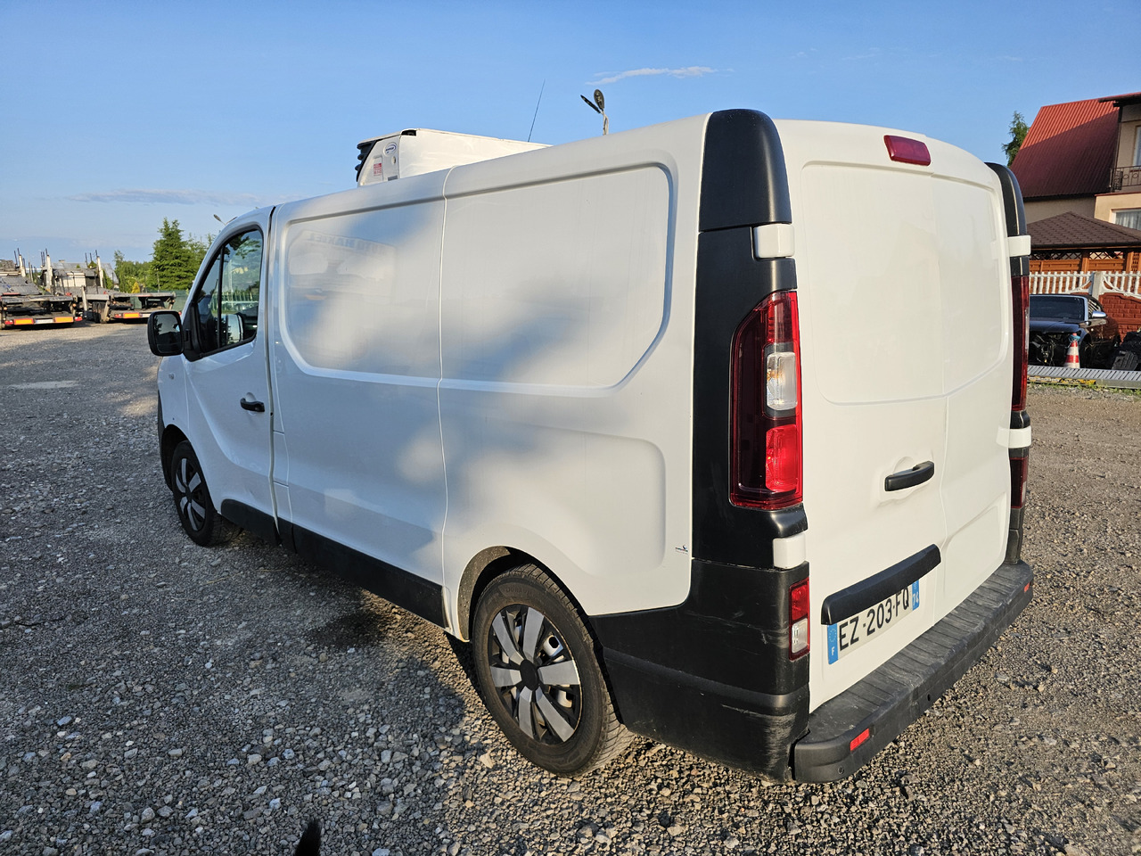 Opel VIVARO CHLODNIA CARRIER+230V CHLODZI GRZEJE KLIMA EURO6 - Refrigerated van: picture 5 Opel VIVARO CHLODNIA CARRIER+230V CHLODZI GRZEJE KLIMA EURO6 - Refrigerated van: picture 5