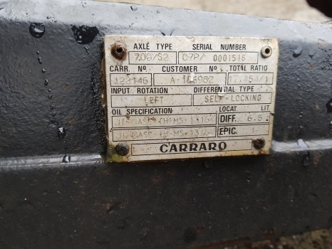 Case 5120, 5130, 5140 Carraro Front Axle Beam, Casting 122945, 1995412c2 - Front axle for Agricultural machinery: picture 2 Case 5120, 5130, 5140 Carraro Front Axle Beam, Casting 122945, 1995412c2 - Front axle for Agricultural machinery: picture 2