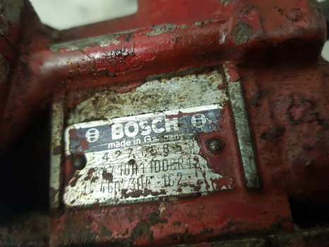 Case International 574 Bosch Fuel Pump 0460304162, 3136323r92, 3144381r91 - Fuel pump: picture 4 Case International 574 Bosch Fuel Pump 0460304162, 3136323r92, 3144381r91 - Fuel pump: picture 4