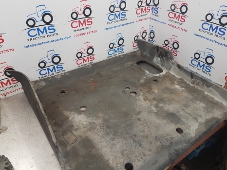 Case Mxm Series Mxm165, Mxm175, Mxm180, Mxm190 Cab Floor Mat 82023465, 82020004 - Cab and interior for Farm tractor: picture 2 Case Mxm Series Mxm165, Mxm175, Mxm180, Mxm190 Cab Floor Mat 82023465, 82020004 - Cab and interior for Farm tractor: picture 2