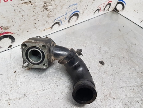 Case New Holland T7, Puma Series T7.200 Steering Pump Flange 84181974 - Steering pump for Farm tractor: picture 2 Case New Holland T7, Puma Series T7.200 Steering Pump Flange 84181974 - Steering pump for Farm tractor: picture 2