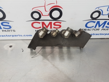 Claas Arion 530, 500, 600 Cmatic, Hexashift, Steering Lines Bracket 0021515373 - Steering: picture 4 Claas Arion 530, 500, 600 Cmatic, Hexashift, Steering Lines Bracket 0021515373 - Steering: picture 4