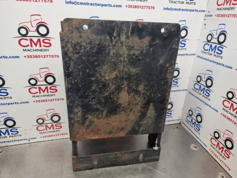 Claas Arion 600, 640, 500, 600 Foot Step Lhs 0012609203, 0012609204 - Footstep: picture 5 Claas Arion 600, 640, 500, 600 Foot Step Lhs 0012609203, 0012609204 - Footstep: picture 5