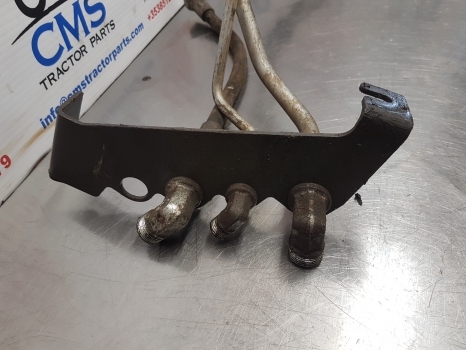 Claas Arion 640, 500, 600 Hexashift Hydraulic Steering Lines 0021515373 - Steering: picture 3 Claas Arion 640, 500, 600 Hexashift Hydraulic Steering Lines 0021515373 - Steering: picture 3