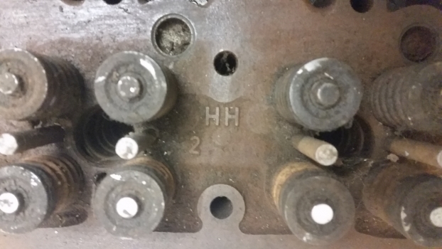 Cummins Engine Cylinder Head 3275441 - Cylinder head for Farm tractor: picture 5 Cummins Engine Cylinder Head 3275441 - Cylinder head for Farm tractor: picture 5