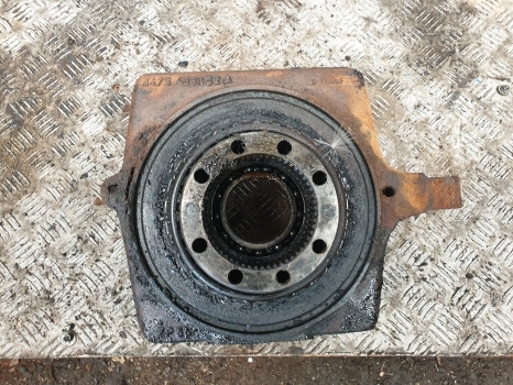 Deutz Agrotron 120, 130 Front Axle Swivel Housing Rhs 4475306141, 4475406132 - Front axle for Farm tractor: picture 1 Deutz Agrotron 120, 130 Front Axle Swivel Housing Rhs 4475306141, 4475406132 - Front axle for Farm tractor: picture 1