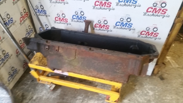 Deutz Agrotron 6.15 Engine Oil Pan, Sump 04801896 - Oil pan for Farm tractor: picture 1 Deutz Agrotron 6.15 Engine Oil Pan, Sump 04801896 - Oil pan for Farm tractor: picture 1