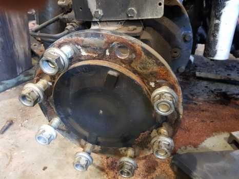 Deutz Agrotron M620 Rear Axle Hub Complete Lhs 0.900.0955.0, 0.900.1363.9 - Rear axle: picture 3 Deutz Agrotron M620 Rear Axle Hub Complete Lhs 0.900.0955.0, 0.900.1363.9 - Rear axle: picture 3
