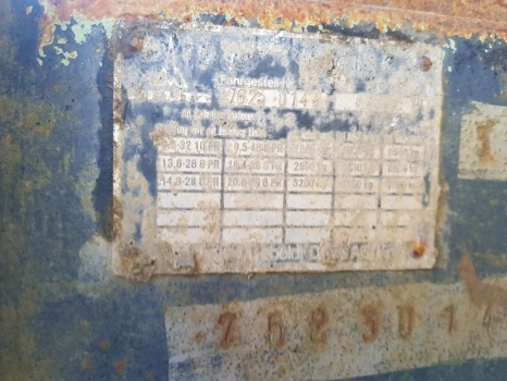 Deutz Dx140as, Dx140 As Front Axle Bracket Support - Front axle for Farm tractor: picture 5 Deutz Dx140as, Dx140 As Front Axle Bracket Support - Front axle for Farm tractor: picture 5