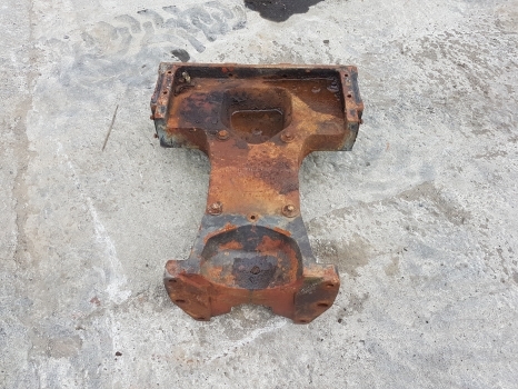 Fiat 70-90, 55-90, 60-90, 80-90 Front Axle Casting, Support 5120492, 5142827 - Front axle for Farm tractor: picture 1 Fiat 70-90, 55-90, 60-90, 80-90 Front Axle Casting, Support 5120492, 5142827 - Front axle for Farm tractor: picture 1