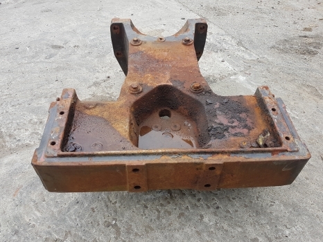 Fiat 70-90, 55-90, 60-90, 80-90 Front Axle Casting, Support 5120492, 5142827 - Front axle for Farm tractor: picture 4 Fiat 70-90, 55-90, 60-90, 80-90 Front Axle Casting, Support 5120492, 5142827 - Front axle for Farm tractor: picture 4