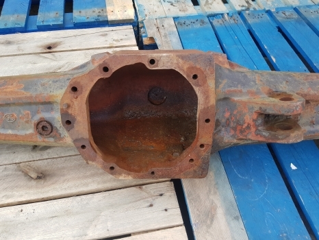 Fiat 90-90, 100-90, 110-90 Front Axle Housing 5127191; 5127192 - Front axle for Farm tractor: picture 5 Fiat 90-90, 100-90, 110-90 Front Axle Housing 5127191; 5127192 - Front axle for Farm tractor: picture 5