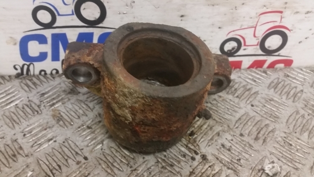 Fiat Ford New Holland 30, 60, M, F, Tm, Tm7000, F130 Front Axle Support 5148528 - Front axle for Farm tractor: picture 1 Fiat Ford New Holland 30, 60, M, F, Tm, Tm7000, F130 Front Axle Support 5148528 - Front axle for Farm tractor: picture 1