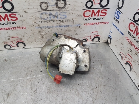 Ford 10, 600, Tw Ser 6610 Q Cab Wiper Motor D9nn17b571ab, D9nn17485ba, 83919603 - Wiper for Farm tractor: picture 1 Ford 10, 600, Tw Ser 6610 Q Cab Wiper Motor D9nn17b571ab, D9nn17485ba, 83919603 - Wiper for Farm tractor: picture 1