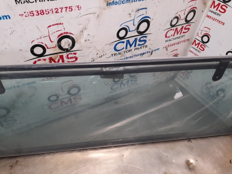 Ford 10, Tw, 30 Series Sq Cab Rear Window Kit Complete 83952026 - Window and parts: picture 3 Ford 10, Tw, 30 Series Sq Cab Rear Window Kit Complete 83952026 - Window and parts: picture 3