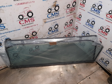 Ford 10, Tw, 30 Series Sq Cab Rear Window Kit Complete 83952026 - Window and parts: picture 5 Ford 10, Tw, 30 Series Sq Cab Rear Window Kit Complete 83952026 - Window and parts: picture 5