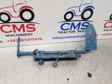 Ford 2000, 3000 Foot Throttle, Accelerator Control Pedal - Fuel system for Farm tractor: picture 1 Ford 2000, 3000 Foot Throttle, Accelerator Control Pedal - Fuel system for Farm tractor: picture 1