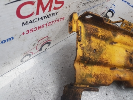 Ford 4000 Bulk Head Panel Bulk - Body and exterior for Farm tractor: picture 5 Ford 4000 Bulk Head Panel Bulk - Body and exterior for Farm tractor: picture 5