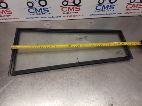 Ford 6610, 6710 Ap Cab Knee Glass Lhs 83931986, E2nn94000r69aa - Window and parts: picture 4 Ford 6610, 6710 Ap Cab Knee Glass Lhs 83931986, E2nn94000r69aa - Window and parts: picture 4