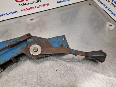 Ford 7610, 10 Ser, Hydraulic Control Quadrant Lever Assy D5nnb564a, E0nn512ad11b - Hydraulics: picture 4 Ford 7610, 10 Ser, Hydraulic Control Quadrant Lever Assy D5nnb564a, E0nn512ad11b - Hydraulics: picture 4