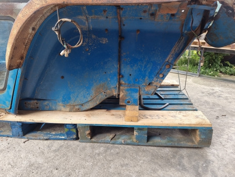 Cab Ford 7810, 7910, 8210, Complete Super Q Cab Series 2, Complete Cab Cab No60: picture 9