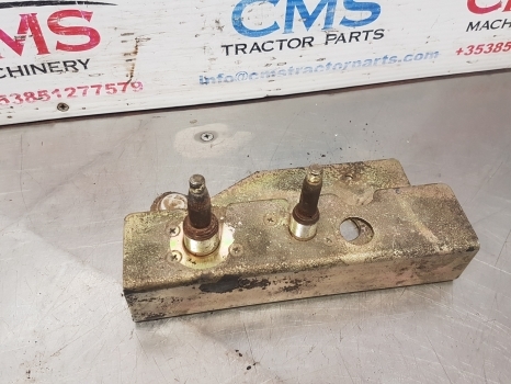 Ford 7840, 6640, 8360, 8160, Tm150 Wiper Motor Support 82024730, F0nn94031n75ab - Wiper for Farm tractor: picture 1 Ford 7840, 6640, 8360, 8160, Tm150 Wiper Motor Support 82024730, F0nn94031n75ab - Wiper for Farm tractor: picture 1