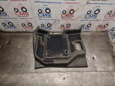 Ford New Holland 8340, 40 Series Rear Seat Floor Mat E9nn94130n23bh - Cab and interior: picture 3 Ford New Holland 8340, 40 Series Rear Seat Floor Mat E9nn94130n23bh - Cab and interior: picture 3