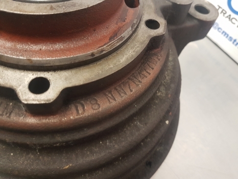 Ford Tw 20 Transmission Housing D8nn7n477ca, D2nn7n477d, 83919106, D8nn7n477da - Gearbox for Farm tractor: picture 3 Ford Tw 20 Transmission Housing D8nn7n477ca, D2nn7n477d, 83919106, D8nn7n477da - Gearbox for Farm tractor: picture 3