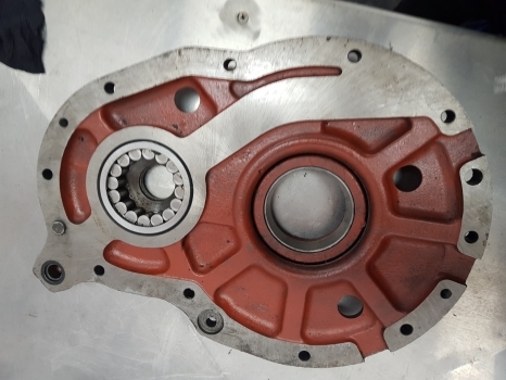 Ford Tw, 30 Series Tw15, 8730 Transmission Retainer Plate Af7049, D8nn7049ad - Gearbox for Farm tractor: picture 4 Ford Tw, 30 Series Tw15, 8730 Transmission Retainer Plate Af7049, D8nn7049ad - Gearbox for Farm tractor: picture 4