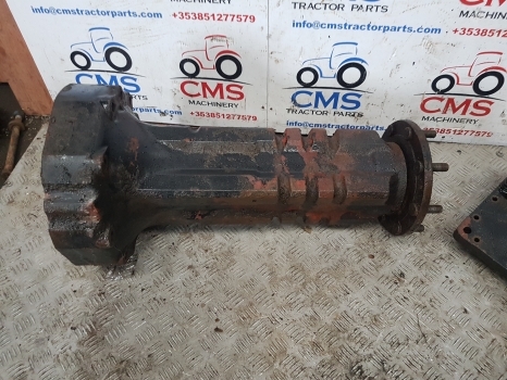 International Case 885, 85, 95 Rear Half Axle Rhs 994512c, 99451c1, 535317r1 - Rear axle for Farm tractor: picture 1 International Case 885, 85, 95 Rear Half Axle Rhs 994512c, 99451c1, 535317r1 - Rear axle for Farm tractor: picture 1