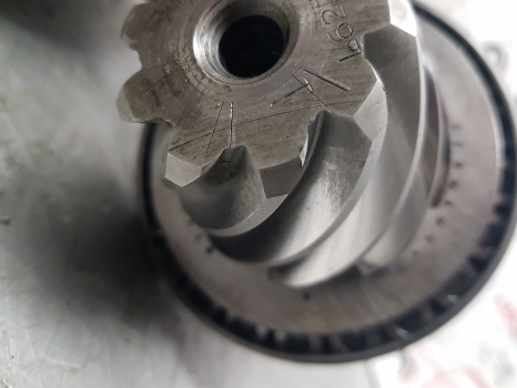 John Deere 1950 Rear Differential Bevel Gear L62378; L34250; Al40817; Al66578 - Differential gear for Farm tractor: picture 3 John Deere 1950 Rear Differential Bevel Gear L62378; L34250; Al40817; Al66578 - Differential gear for Farm tractor: picture 3