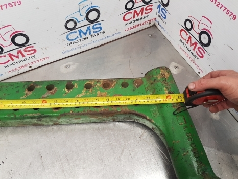 John Deere 2140, 2040, 1840, 1640 Spindle Knuckle Rhs Rhs Al31297, L35000 - Steering knuckle for Farm tractor: picture 5 John Deere 2140, 2040, 1840, 1640 Spindle Knuckle Rhs Rhs Al31297, L35000 - Steering knuckle for Farm tractor: picture 5