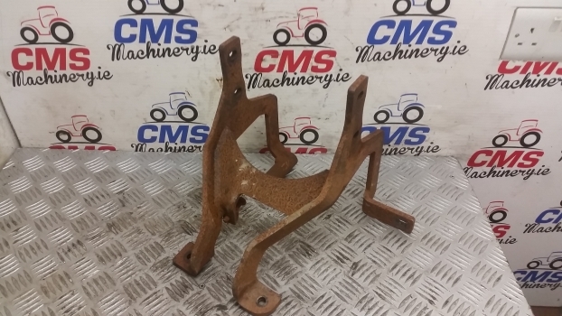 John Deere 3200, 3400 Telehandler Exhaust Muffler, Silencer Bracket Az57460 - Muffler for Telescopic handler: picture 3 John Deere 3200, 3400 Telehandler Exhaust Muffler, Silencer Bracket Az57460 - Muffler for Telescopic handler: picture 3