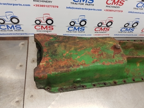 John Deere 3350, 3055, 3130, 3340, 2940, 3050 Oil Pan Sump R72231 - Oil pan for Farm tractor: picture 3 John Deere 3350, 3055, 3130, 3340, 2940, 3050 Oil Pan Sump R72231 - Oil pan for Farm tractor: picture 3