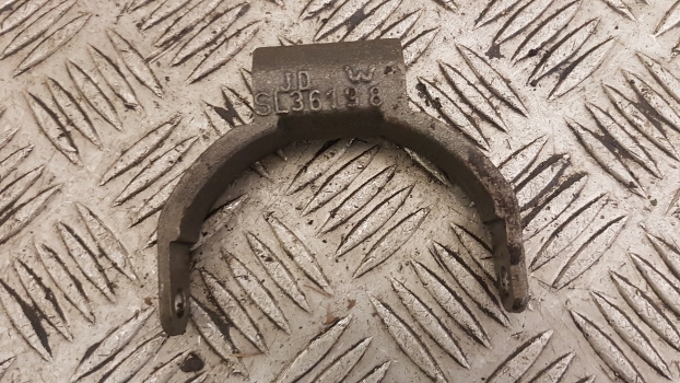 John Deere 40, 50 Series 2040, 2140, 3050, 3350 Differential Lock Fork L36198 - Differential gear for Farm tractor: picture 3 John Deere 40, 50 Series 2040, 2140, 3050, 3350 Differential Lock Fork L36198 - Differential gear for Farm tractor: picture 3