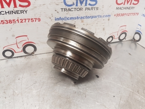 John Deere 6210r Rear Axle Differential Bearing Housing R306395, R306386 - Differential gear for Farm tractor: picture 2 John Deere 6210r Rear Axle Differential Bearing Housing R306395, R306386 - Differential gear for Farm tractor: picture 2