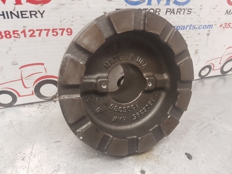 John Deere 6210r Rear Axle Differential Bearing Housing R306395, R306386 - Differential gear for Farm tractor: picture 1 John Deere 6210r Rear Axle Differential Bearing Housing R306395, R306386 - Differential gear for Farm tractor: picture 1