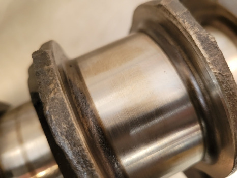 Engine and parts John Deere 6600, 3350, 3650, 6506 Engine Crankshaft Re502190, R126982, R108658: picture 9