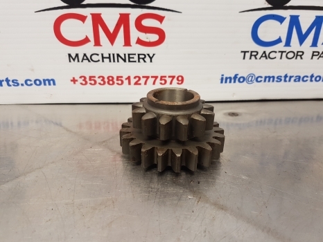 Massey Ferguson 100, 200, 300, 500, 4200 Reverse Idle Gear 13x21 1660919m1 - Gearbox for Farm tractor: picture 2 Massey Ferguson 100, 200, 300, 500, 4200 Reverse Idle Gear 13x21 1660919m1 - Gearbox for Farm tractor: picture 2