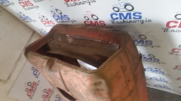 Massey Ferguson 135 Engine Hood Bonnet. Please Check By Photos. - Hood for Farm tractor: picture 3 Massey Ferguson 135 Engine Hood Bonnet. Please Check By Photos. - Hood for Farm tractor: picture 3