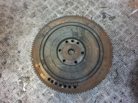 Massey Ferguson 50b Engine Flywheel 31215680 - Flywheel: picture 5 Massey Ferguson 50b Engine Flywheel 31215680 - Flywheel: picture 5