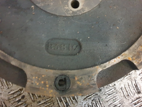 Massey Ferguson 50b Engine Flywheel 31215680 - Flywheel: picture 3 Massey Ferguson 50b Engine Flywheel 31215680 - Flywheel: picture 3