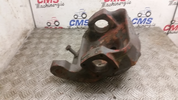 Massey Ferguson 6150, 6160 Swivel Housing Right 3764016m91, 3764017r1 - Steering knuckle for Farm tractor: picture 2 Massey Ferguson 6150, 6160 Swivel Housing Right 3764016m91, 3764017r1 - Steering knuckle for Farm tractor: picture 2