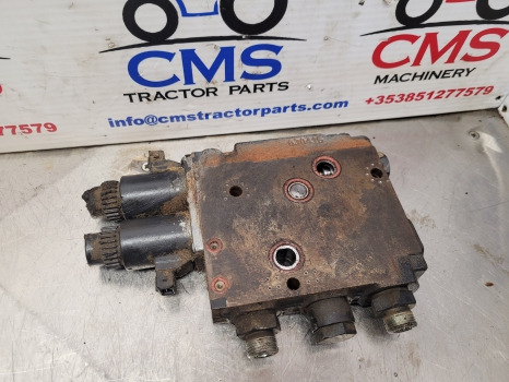 New Holland Case Tsa, T6000, T6, T5 Maxxum Lift Draft Control Valve 84175671 - Hydraulics: picture 2 New Holland Case Tsa, T6000, T6, T5 Maxxum Lift Draft Control Valve 84175671 - Hydraulics: picture 2