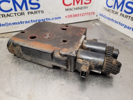 New Holland Case Tsa, T6000, T6, T5 Maxxum Lift Draft Control Valve 84175671 - Hydraulics: picture 5 New Holland Case Tsa, T6000, T6, T5 Maxxum Lift Draft Control Valve 84175671 - Hydraulics: picture 5