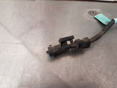 New Holland T5.95 Temperature Sender Sensor 47478866 - Sensor for Farm tractor: picture 4 New Holland T5.95 Temperature Sender Sensor 47478866 - Sensor for Farm tractor: picture 4