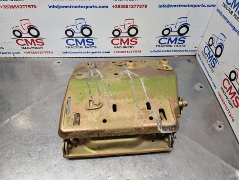 New Holland T6, T7, Tsa, T6000 Ser, Passenger Seat Frame 84250410 - Seat: picture 4 New Holland T6, T7, Tsa, T6000 Ser, Passenger Seat Frame 84250410 - Seat: picture 4