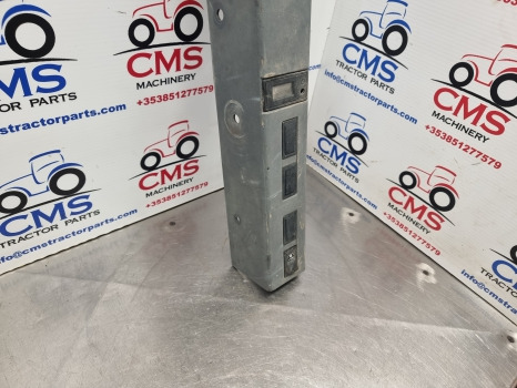 New Holland Tm Series Tm150, Tm130, Tm140, Tm155 Cab Interior Panel Rhs 82017218 - Cab and interior: picture 2 New Holland Tm Series Tm150, Tm130, Tm140, Tm155 Cab Interior Panel Rhs 82017218 - Cab and interior: picture 2