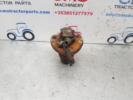 Same Deutz Lamborghini Rubin 120 Front Axle King Pin Top 0.010.4626.0/20 - Front axle for Farm tractor: picture 4 Same Deutz Lamborghini Rubin 120 Front Axle King Pin Top 0.010.4626.0/20 - Front axle for Farm tractor: picture 4